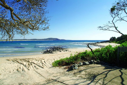 Plomer Beach House - Lismore Accommodation 3