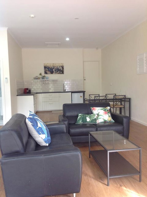 Port Elliot Rural Retreat - Lismore Accommodation 3
