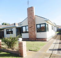 Port Life Beach House - Lismore Accommodation