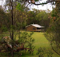 Possum's Hollow and Hooter's Hut - Lismore Accommodation
