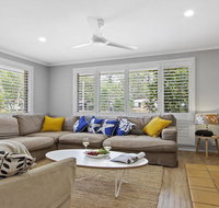 Pure Salt - beach house with pool 300m to beach - Lismore Accommodation