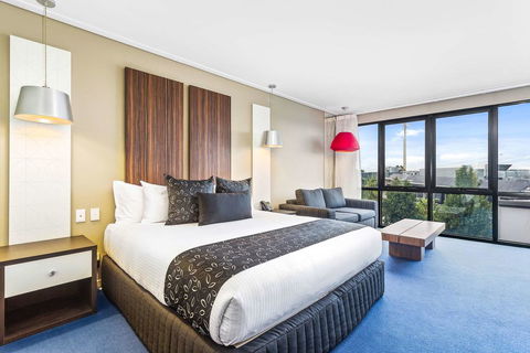 Quality Hotel Taylors Lakes - Lismore Accommodation 2