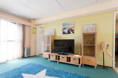 Quinns Beach Stay One - Lismore Accommodation 2