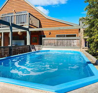 Relax at Red Rocks - Lismore Accommodation