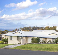 Riley 2/2 - Mollymook - Lismore Accommodation