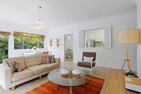 Ron's Beach House - Lismore Accommodation 2