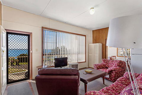 Ronem Cottage, 5 Gloucester Street - Lismore Accommodation 2