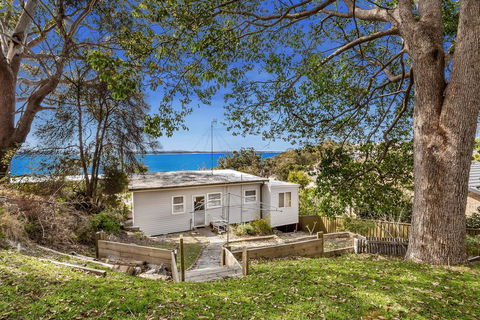 Ronem Cottage, 5 Gloucester Street - Lismore Accommodation 0