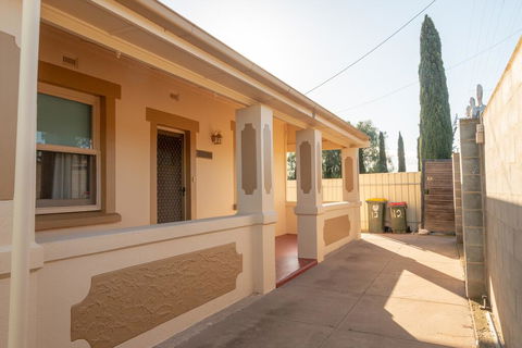 Rosebank Cottage Tailem Bend - Lismore Accommodation 3