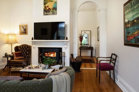 Roses Of Daylesford - Rosemary Cottage - Lismore Accommodation 1