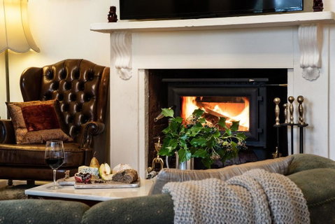 Roses Of Daylesford - Rosemary Cottage - Lismore Accommodation 0