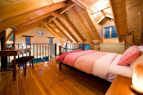Rubys Amethyst Cottage - Lismore Accommodation 1