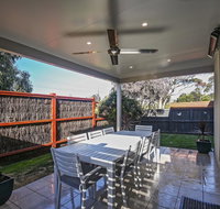 Sails on Chapel Cowes  WiFi - Lismore Accommodation