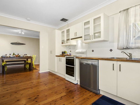Sam's Beach Shack - Lismore Accommodation 2