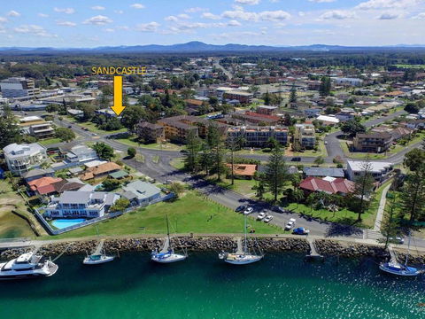 Sandcastle 7 - Lismore Accommodation 2