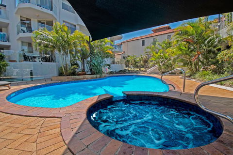 Sandcastles On Currumbin Beach - Lismore Accommodation 1