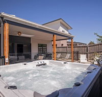 Seagrove Retreat Cowes - Lismore Accommodation