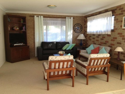 Seascape At Mollymook - Lismore Accommodation 2