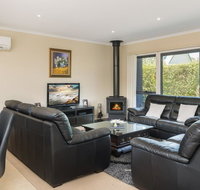 Seaside Splendour - Lismore Accommodation