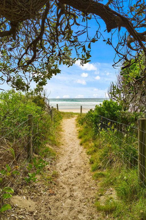 Shoreline Nine Penthouse With Ocean Views - Lismore Accommodation 3