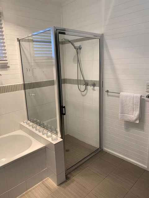Short Stays Gippsland (Newborough) - Lismore Accommodation 2