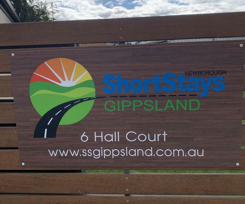 Short Stays Gippsland (Newborough) - Lismore Accommodation 1