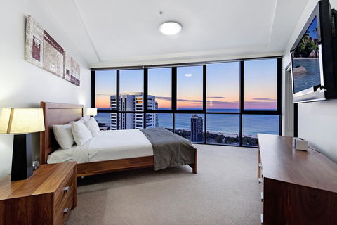 Sierra Grand Broadbeach - Lismore Accommodation 0