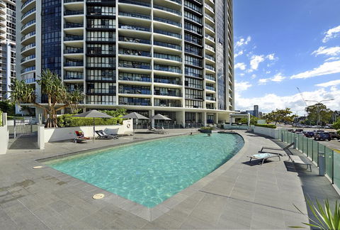 Sierra Grand Broadbeach - Lismore Accommodation 1