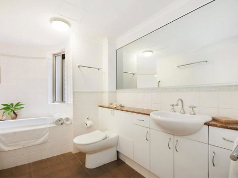 Solaris 4 - Lismore Accommodation 1