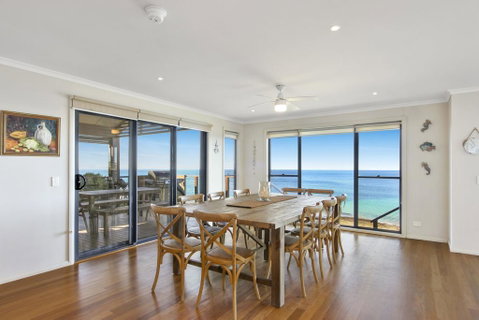 South Pacific Crescent 75, Ulladulla - Lismore Accommodation 1