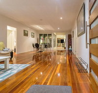 Spacious House in Heart of Surfers Paradise - Lismore Accommodation
