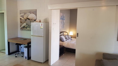Stay Awhile In Port Pirie - Min Stay 4 Nights - Lismore Accommodation 3