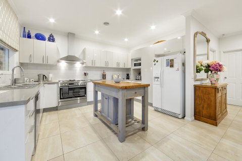 StayCentral - Rosanna Luxurious Mansion - Lismore Accommodation 1