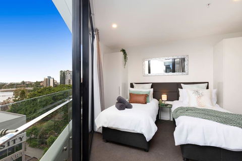 STH - River Views, Fast Internet, Long Stays - Lismore Accommodation 2