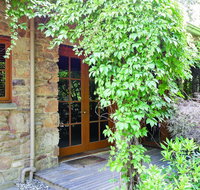 Stonehenge Retreat - Lismore Accommodation
