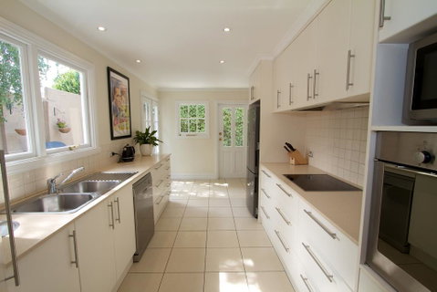 Strahan House - Lismore Accommodation 2