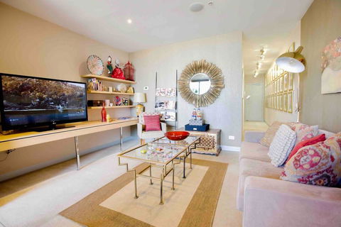 Stylish 1 Bedroom Apartment Amazing City Views - Lismore Accommodation 2