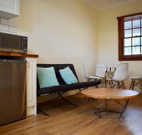 Stylish Cute Cottage in McMahons Point - Lismore Accommodation
