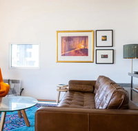 Stylish Warehouse Convert 2 Bedroom Apartment - Lismore Accommodation