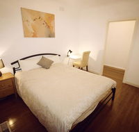 Sunny House - Melbourne Airport Home - Lismore Accommodation