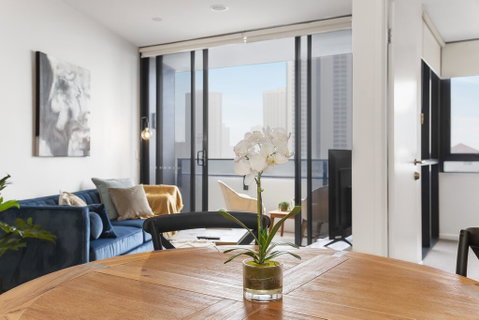 Sunny Modern Two-Bedroom Pad Steps From The Beach - Lismore Accommodation 2