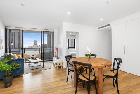 Sunny Modern Two-Bedroom Pad Steps From The Beach - Lismore Accommodation 1