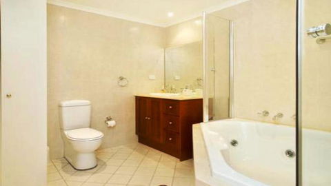 Superior Apartment With Views - Lismore Accommodation 1