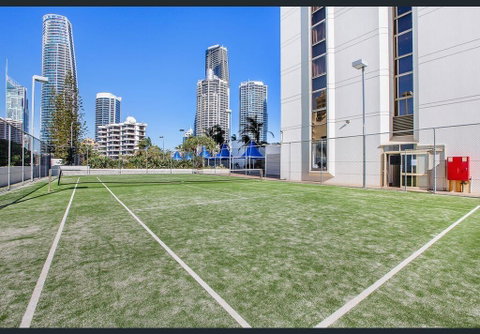 Surfers Paradise Ocean View. Sleeps 4. Free WIFI - Lismore Accommodation 3