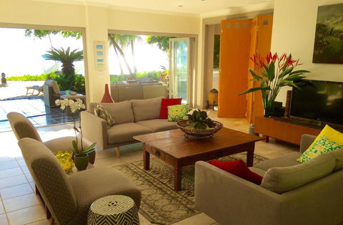Tali Oak Beach House - Lismore Accommodation 1