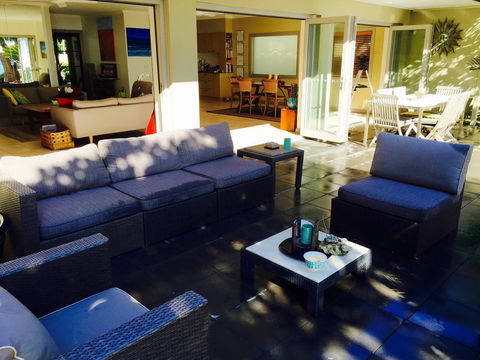 Tali Oak Beach House - Lismore Accommodation 2