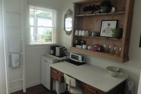 Tamborine Treats - Lismore Accommodation 2