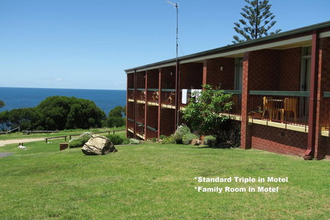 Tathra Hotel & Motel - Lismore Accommodation 2