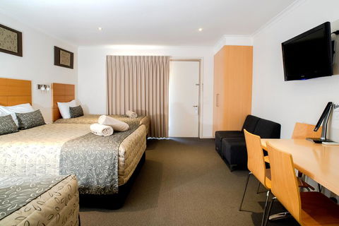 Tea House Motor Inn - Lismore Accommodation 1