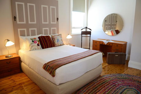 The Bank B&B West Wyalong - Lismore Accommodation 1